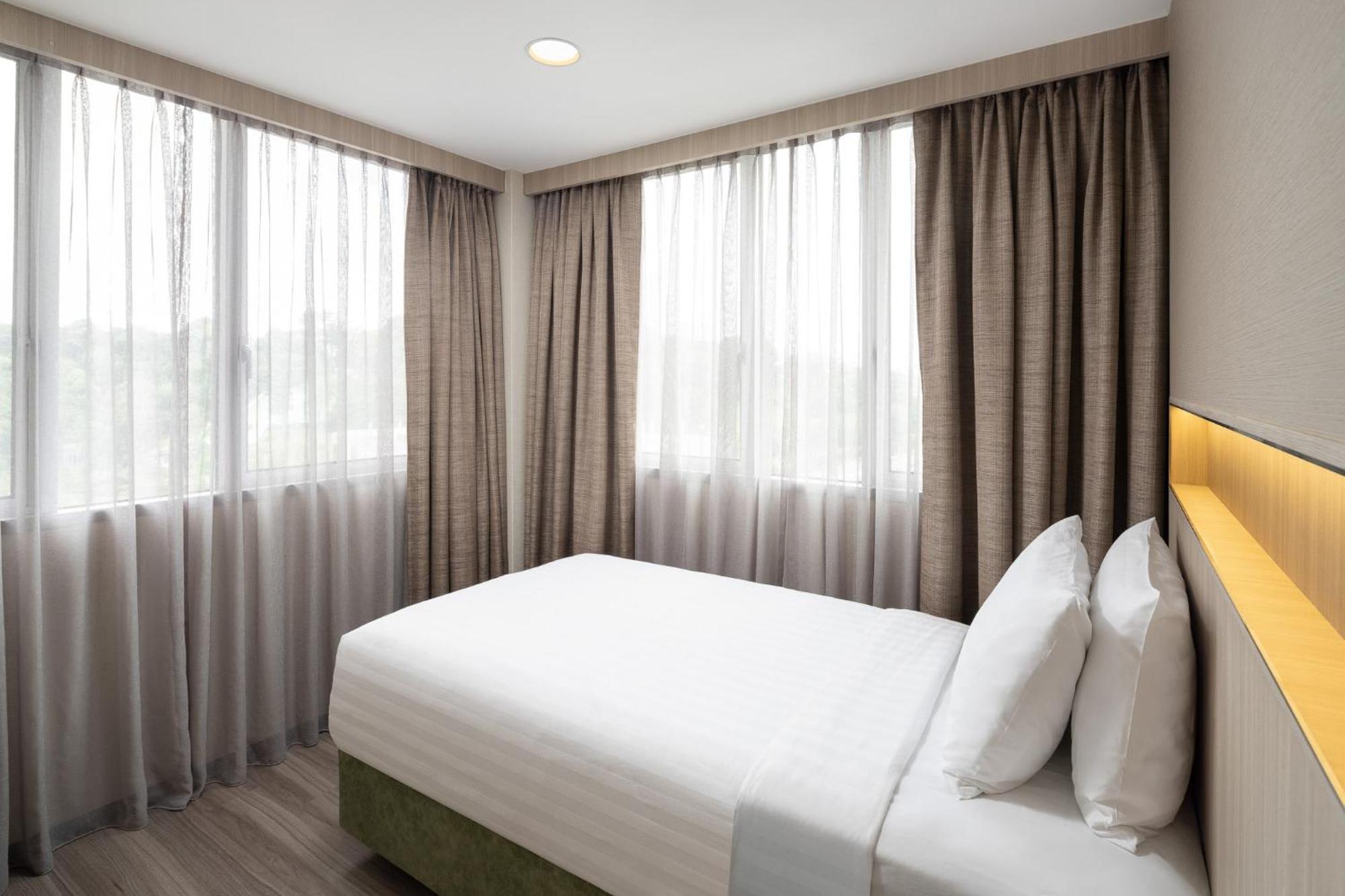 Park Avenue Clemenceau Aparthotel Сингапур Екстериор снимка